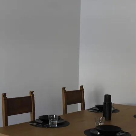 Biri House Διαμέρισμα *